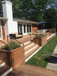 Planter Boxes Next To Steps Backyard Backyard Patio Patio Deck Designs