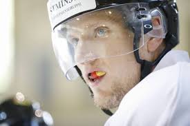 NHL Eishockey Herren USA Profi Christian EHRHOFF, DEB 10 Zahnschutz,  Mundschutz, Halbfigur