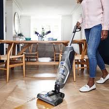 Best Steam Mop For Karndean Floors Karndean Is A Flooring Brand That Uses Vinyl To Create Stunning Floors From Wo In 2020 Best Steam Mop Hard Floor Contemporary Tile