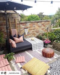 Oh I So Want To Chill At Sara S Garden For Want Of More Comfy Seating She Turned An Ikea Neiden Bed Int Murphy Bed Ikea Ikea Outdoor Outdoor Kitchen Design