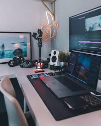dsonlch rate this workspace 1 10 follow onepixeloffices for more dm to be featured apple home office setup gaming room setup home office design