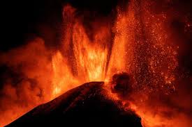 In february, it exploded for days on end, shooting forth spectacular lava fountains and plumes of smoke. Mt Etna Eruption Sends Lava A Mile High Overnight On Sicily