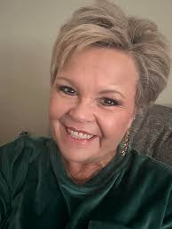 Cancer Survivor's Short Hairstyle Journey at 61