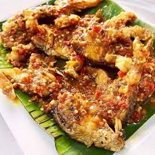 Lihat juga resep nila goreng sambal cibiuk enak lainnya. Resepi Ikan Patin Goreng Berlada Masak Masak Bang Jamil Facebook