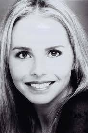 Alyssa Jane Cook: Alyssa-Jane Cook