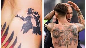 Sergio ramos garcía is a spanish professional footballer who plays for real madrid and the spanish national team as a defender. Serhio Ramos Oderzhim Tatu Na Ego Tele Est Goblin Zvezda Davida Majkl Dzhekson I Dazhe Nadpis Na Elfijskom Yazyke