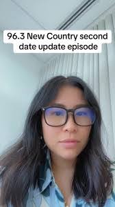 Sky Randall's Instagram, Twitter & Facebook