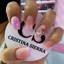 Tendencia uñas febrero 2020 february nails trend. Cristina Sierra Nails Photos Facebook