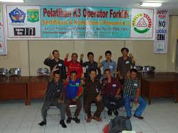Entdecke rezepte, einrichtungsideen, stilinterpretationen und andere ideen zum ausprobieren. Operator Forklift Pt Fire Safety Indonesia