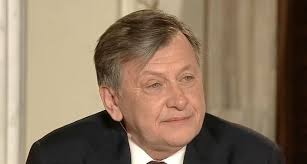 Voiculescu: Peste 400 de intervenţii chirurgicale pe inimă pentru copii au  fost făcute în Spitalul Marie Curie, prin parteneriatul cu Clinica San  Donato