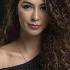 Zenaida Zarate's Instagram, Twitter & Facebook