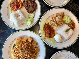 How to say accrued in malay. Get A Delicious Taste Of Malaysia At Asian Papayoyo