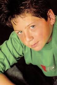 Malcolm in the Middle" Lois Strikes Back (TV Episode 2006)