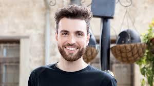 #duncan laurence #eurovision #esc2019 #the netherlands #eurovision song contest #esc #tanktop. Esc 2019 Interview Mit Duncan Laurence Aus Den Niederlanden News