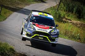 Subaru impreza rally incidente contro un albero crash. Ucu7gwmof38frm