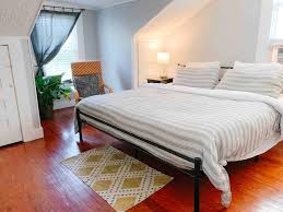 Knoxville's 311 provides city managers with detailed reports that includes such information as response times, action taken, maps and other data to assist them in better deploying resources and to make the delivery of city services more efficient. The 16 Best Airbnb Knoxville Rentals For A Tennessee Getaway