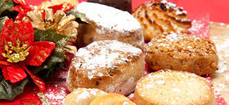 A christmas pastry (very different from latin american alfajores). Top 13 Spanish Christmas Sweets Ruralidays