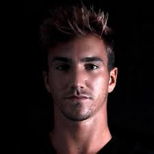 Devan Sanders (@devansanders) • Instagram photos and videos