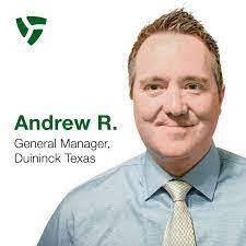 Janet Soderholm's Instagram, Twitter & Facebook