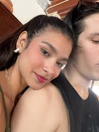 La etapa de irte a una casa de campo con tus amigos recomiendo no  saltársela ❤️‍🩹✨🥹 , @yaqar.pe 🏡🌊☀️👙