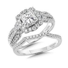 Diamond rings for women are perfect for those who prefer bright, sparkling jewelry. Princess Cut Diamond Halo Engagement Ring R1060w Valina Halo Engagement Rings