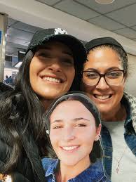 Was given some extra oxygen this month, my family ❤️ First my big sister,  who bravely left her 4 babies to spend time with mine. I know how hard that  is and