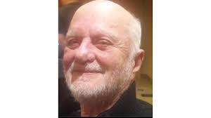 Toby Siegel's Instagram, Twitter & Facebook