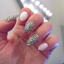 Nail Hugs On Gelish Polygel Polygel Nails Nails Nail Art