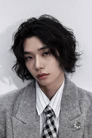 김희영 Hee Young Kim (@kimgmldud) • Threads, Say more