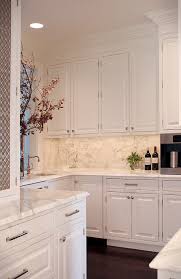 6 Blindsiding Useful Ideas Beadboard Backsplash Farmhouse Herringbone Backsplash Gold Tin Backspl In 2020 Classic White Kitchen Interior Design Kitchen Kitchen Marble