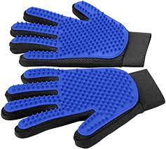 Keep a client warm, keep the client relaxed and wear protective gloves. Amazon Com Upgrade Version Pet Grooming Glove Gentle Deshedding Brush Glove Efficient Pet Hair Remover Mitt Enhanced Five Finger Design Perfect For Dog Cat With Long Short