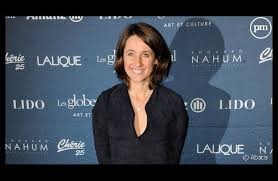 Insisting on her right to make up her own mind, she demands freedom of thought and action. Alexia Laroche Joubert Je Suis Un Peu Decue Par La Star Academy De Nrj 12 Puremedias