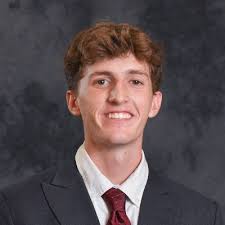 Last month I had the privilege to present my Daniels Portfolio to earn  distinction in my major upon graduation.