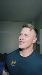 Debra Alonso's Instagram, Twitter & Facebook