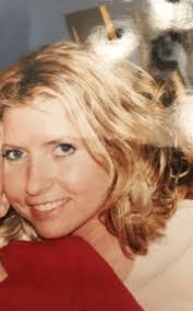 Mandie Harris's Instagram, Twitter & Facebook