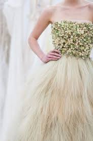 Real Flower Wedding Dress From The Living Embroidery Collection By Zita Elze Flower Design Academy Love My Dress Uk Wedding Blog Wedding Directory Wedding Dresses With Flowers Floral Wedding Dress Dresses