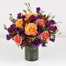 The latest varieties and colours are grown thus keeping up with market trends and fashion. Sangria Nights Indianapolis Florist Bokay Florist Local Flower Delivery Indianapolis In 46220