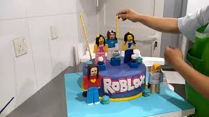 Minecraft and roblox themed cake for color drama cakes. How To Make3d Roblox Girl Birthday Cake Topper Youtube