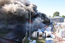 Daar brak dinsdag rond 16.30 uur. Update Na Urenlang Blussen Kan De Brandweer Eindelijk Weer De Slangen Opbergen In Oldebroek Veluwe Destentor Nl