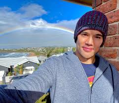 Actor francis mossman found dead in sydney at age 33. Francis Mossman