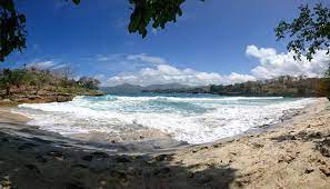 Objek wisata pantai batu karas pangandaran dengan suasana yang begitu tenang ini memiliki tarif yang sangat terjangkau. Tempat Wisata Di Tulungagung Terbaru 2021 Paling Rekomended 1
