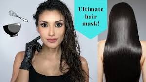 Allow the oil to set for 15 minutes and then, wash it off using a mild shampoo. The Ultimate Homemade Hair Growth Mask Coconut Oil Castor Oil Aloe And Vitamin E Youtube