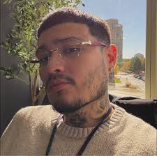 What are the rules and experiences like in a halfway house in Colorado?