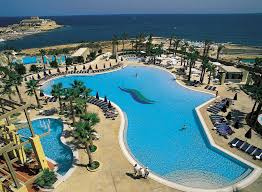 Malta an island country in the mediterranean sea south of sicily, comprising the island of malta and two smaller islands. Hilton Hotels Resorts Malte