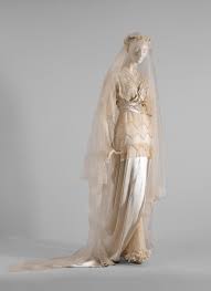 Pin On Costumes Outfits Frocks And Wedding Dresses