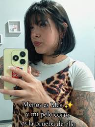 No importa el largo de tu cabello, tu belleza irradia desde adentro 💕  #pelocorto #corto #cortebob #bob #cabellocorto