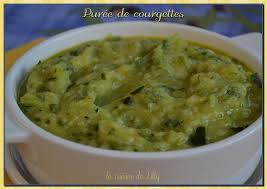 Puree De Courgettes Au Parmesan La Recette Thermomix Recette Puree De Courgette Recettes De Cuisine Courgette Parmesan