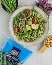 Add A Little Kick To Your Green Beans With This Spicy Green Bean Salad Made With Our Snipped Green Beans For Ea Green Beans Bean Salad Healthy Dinner Recipes