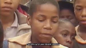 When the beats drop and the floor heats up, you know it's time to let the  power moves speak louder than words! 🌀🔥 The energy, the creativity, the  battle—it's all about pushing