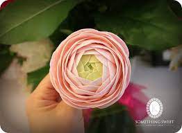 Gumpaste Ranunculus Sugar Flowers Tutorial Gum Paste Flowers Sugar Flowers